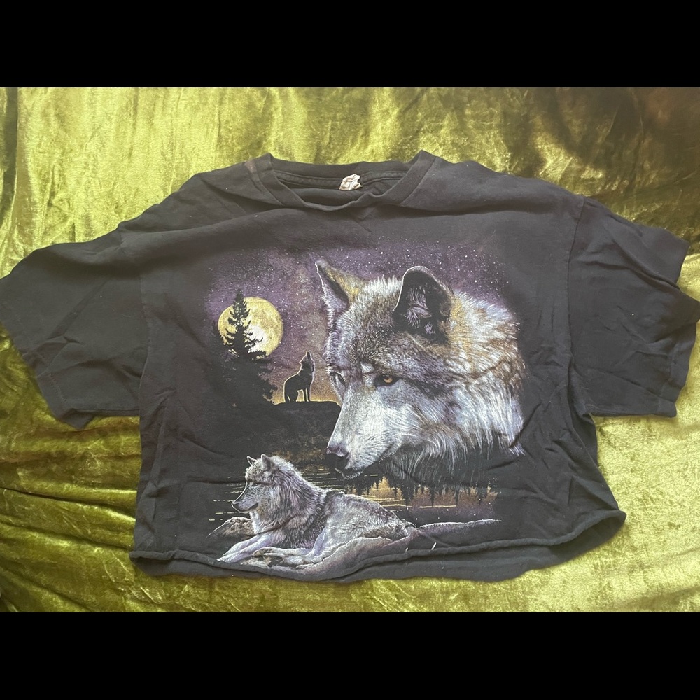 Wolf vintage crop top